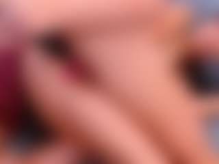 Live cam show with GanseloMix - Lesbian on Camsoda