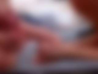 Live cam show with GanseloMix - Fingers on Camsoda