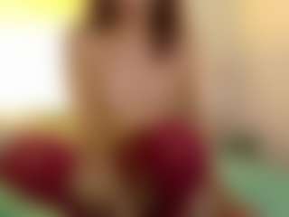 Live cam show with Deviil Doll - Redbone on Camsoda