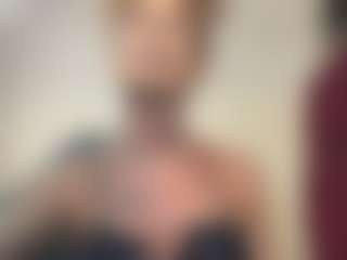 Live cam show with johanadoll69 - Smoking on Camsoda