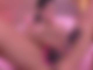 Live cam show with Danna Berlin - Teen (18+) on hotwifechat.live