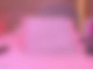 Live cam show with Danna Berlin - Twerk on hrnylive.com