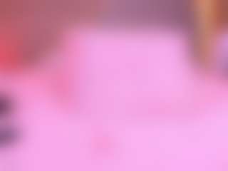Live cam show with Danna Berlin - Teen (18+) on Camsoda.co