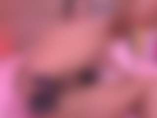 Live cam show with Danna Berlin - Dance on Stripli.com