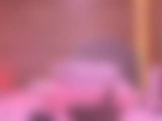 Live cam show with Danna Berlin - Oil on pussylord.com