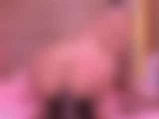 Live cam show with Danna Berlin - Colombia on Free Soda