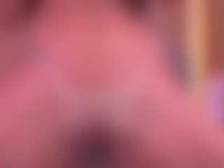 Live cam show with Danna Berlin - Creampie on Pornisteam.com