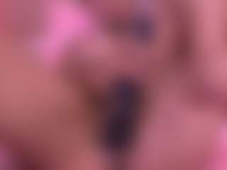 Live cam show with Danna Berlin - Big Ass Teen (18+) on Nude Chat * 1 On 1 Webcam Sex * Live Cam Show
