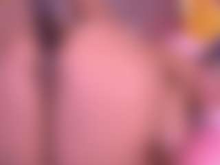 Live cam show with Danna Berlin - Squirt on sexytreat.net