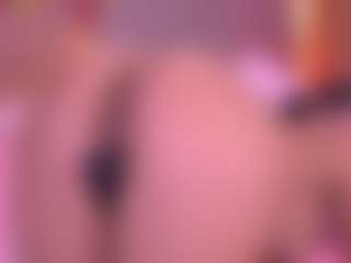 Live cam show with Danna Berlin - Skinny on Cam Slut