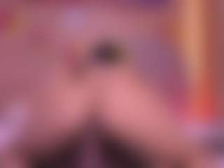 Live cam show with Danna Berlin - Twerk on CamSodaAdn