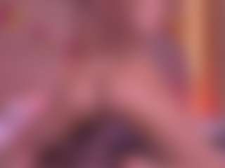 Live cam show with Danna Berlin - Petite on Camsoda