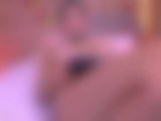 Live cam show with Danna Berlin - Colombia on Dolls Live