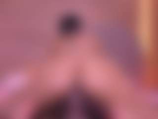 Live cam show with Danna Berlin - Big Tits on AdultVida.com