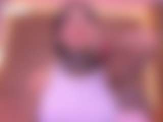 Live cam show with Danna Berlin - Colombia on justonemore.cc