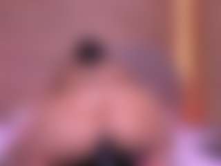 Live cam show with Danna Berlin - Brown Eyes on fapnchat