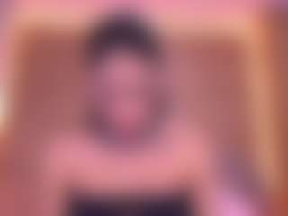 Live cam show with Danna Berlin - Oil on Camsoda