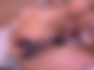 Live cam show with Danna Berlin - Lush on CSO-WL