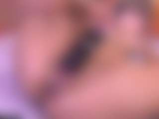 Live cam show with Danna Berlin - Blowjob on Camsoda
