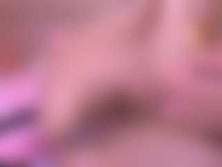 Live cam show with Danna Berlin - Teen (18+) on TeamSkeetLive
