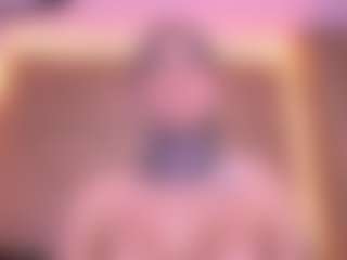 Live cam show with Danna Berlin - Flashing on Camsoda