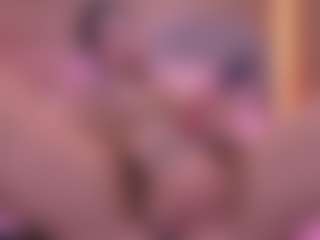Live cam show with Danna Berlin - Petite Young Adult on CamSextacy