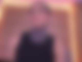 Live cam show with Danna Berlin - Smoking on SinfulBabes