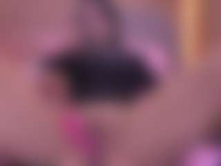 Live cam show with Danna Berlin - Smoking on slutload