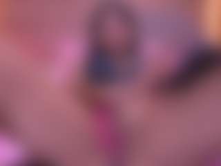 Live cam show with Danna Berlin - Skinny on SpankPalCams