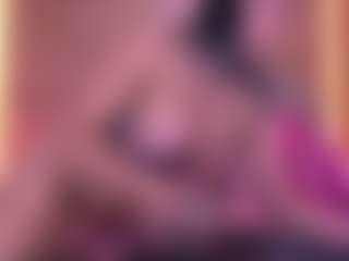 Live cam show with Danna Berlin - Colombia Young Adult on Big Tits