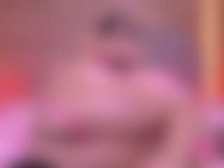 Live cam show with Danna Berlin - Skinny on Soda Cam