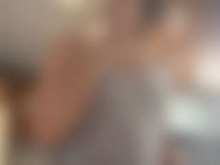 Live cam show with Ebby Lynn - Mobile on Camsoda Late Night