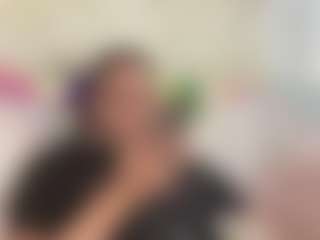 Ebby Lynn's Live Sex Cam Show