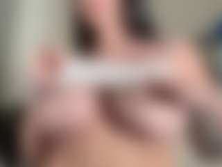 Live cam show with Nia_akasha - Handjob on camwithhim.com
