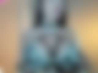 Live cam show with Nia_akasha - Public Big Tits on Sweet Sext