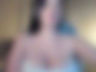 Live cam show with Nia_akasha - Squirt on sexylive.show