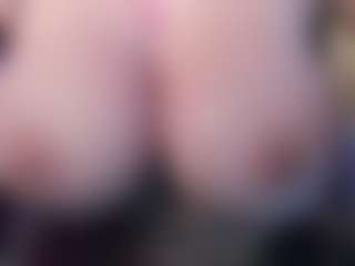 Live cam show with Nia_akasha - Camel Toe on madthumbs