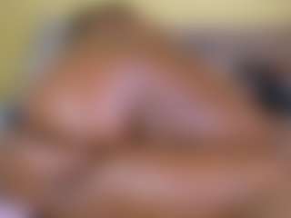 Live cam show with Naomhy - MILF on SquirtSoMuch