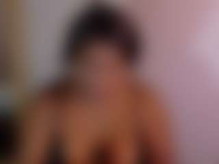 Live cam show with Naomhy - Ebony on livesuperchat.net | colombia
