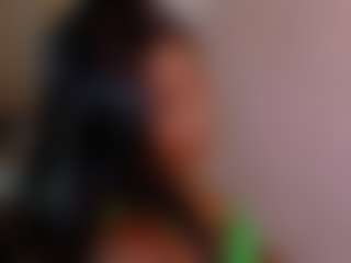 Live cam show with Naomhy - MILF on sexytreat.net