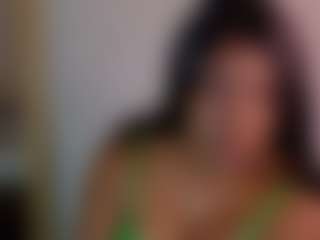 Live cam show with Naomhy - Ebony on UwU Esports | colombia