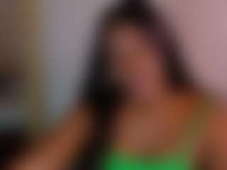 Live cam show with Naomhy - Ebony on Milfs Live | colombia