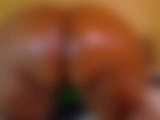 Live cam show with Naomhy - Ebony on luckytryst.com | colombia