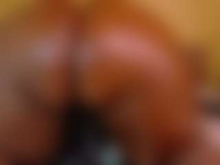 Live cam show with Naomhy - MILF on CamSodaAdn