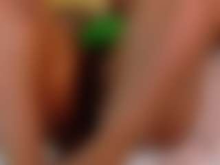 Live cam show with Naomhy - Ebony on 1on1-livenow | colombia