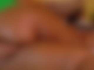 Live cam show with Naomhy - BBW on 1on1-livenow