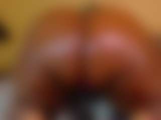 Live cam show with Naomhy - MILF on livesuperchat.net