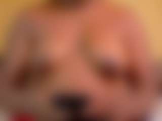 Naomhy's Live Sex Cam Show