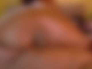 Live cam show with Naomhy - Ebony MILF on Camiplay Live