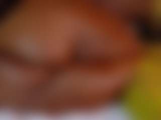 Live cam show with Naomhy - Ebony on Uber Horny | colombia